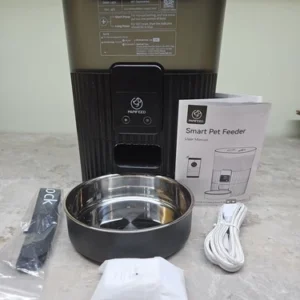 Smart Automatic Feeder: WiFi Pet Feeder w/APP Control for Remote Feed New No Box